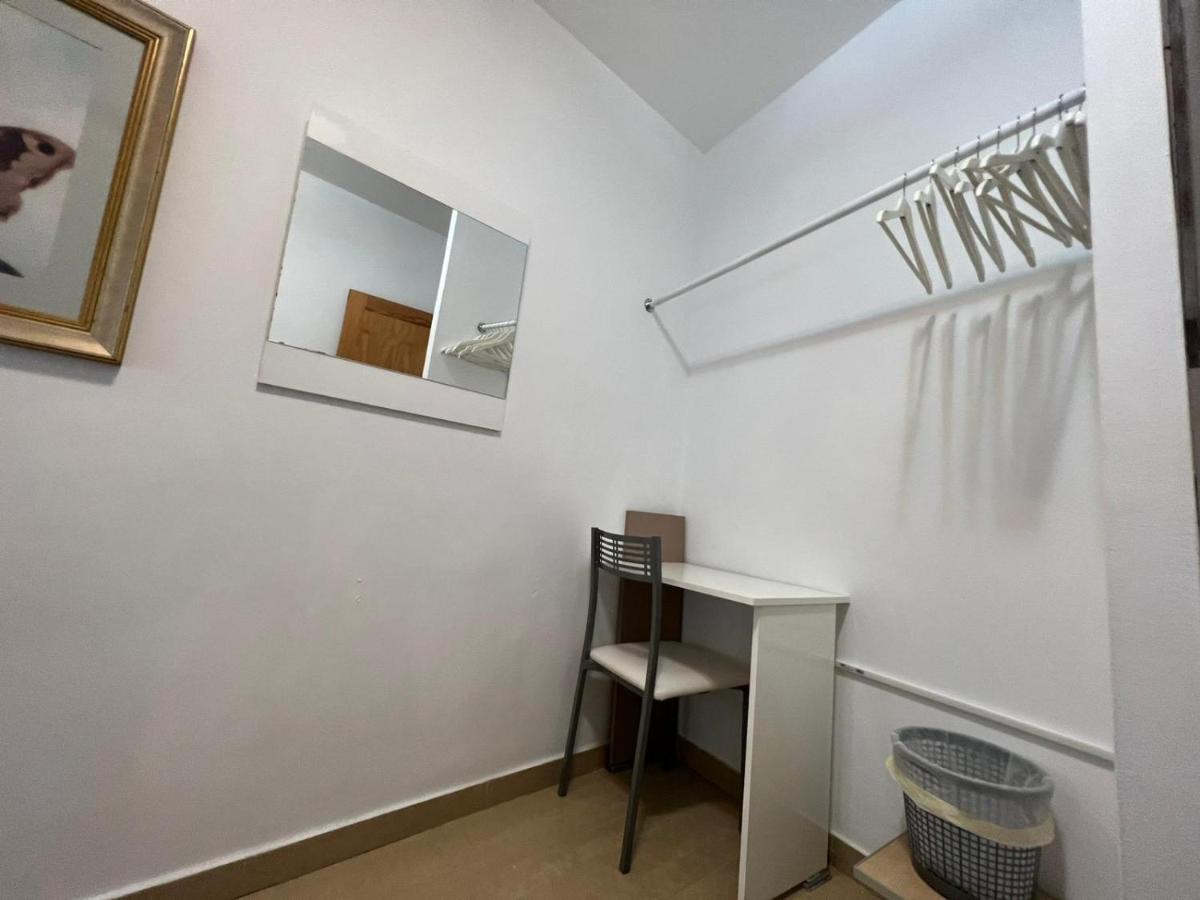 Alcamar Habitacion Privada Con Bano Compartido Cerca Al Mar! Alcalá la Real المظهر الخارجي الصورة